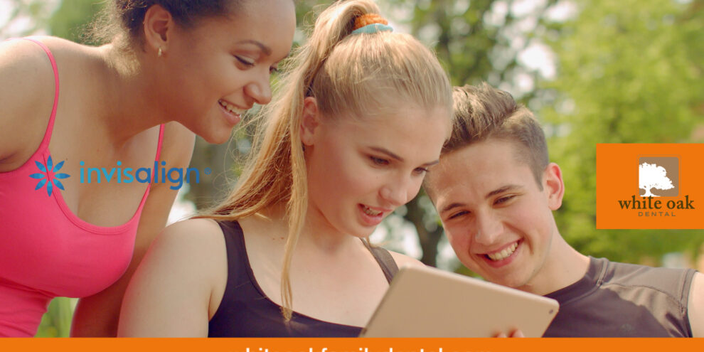 white-oak-smile-invisalign-benefits.00_00_07_01.Still021 Why Invisalign®? Here are the benefits! Benefit 6 - You Can Remove Your Aligners - Calgary, Alberta